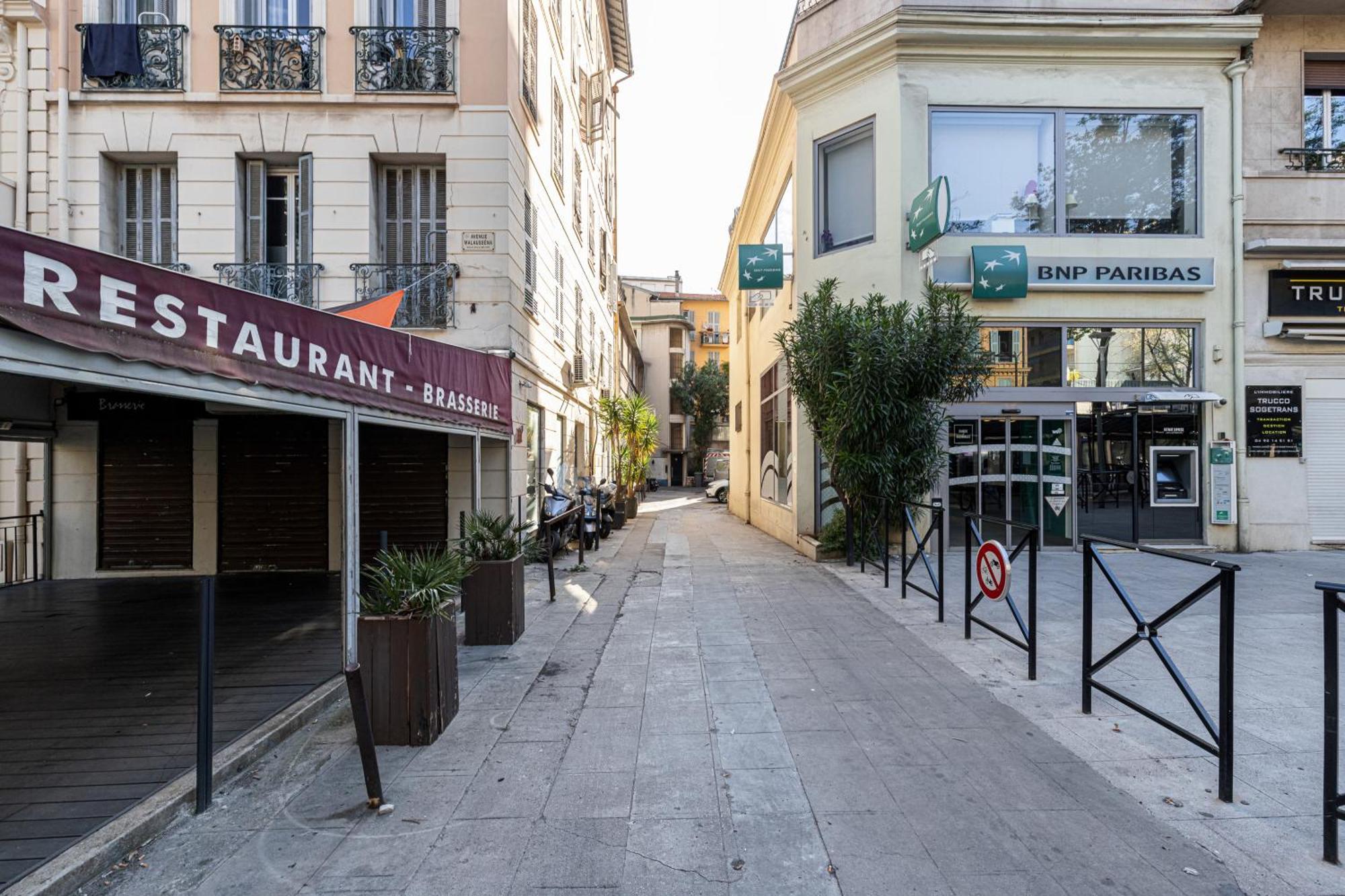 Au Coeur De La Libe - Ac - Central - Pres Tram Et Supermarches - Lit Xxl Nice Luaran gambar